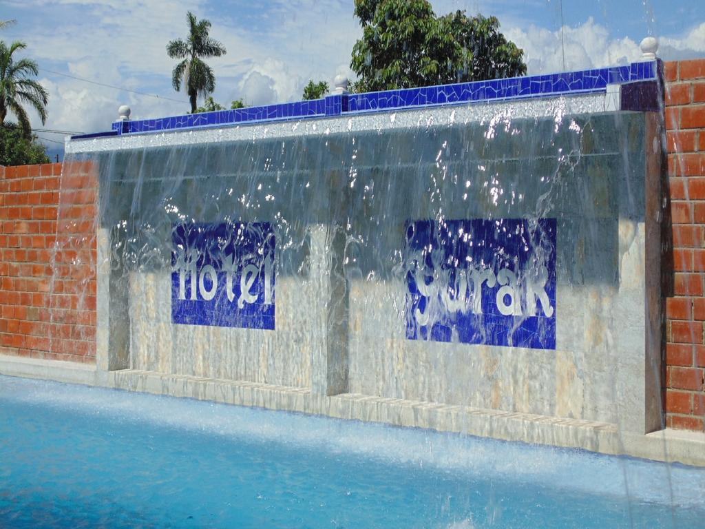 Hotel Yurak Archidona エクステリア 写真